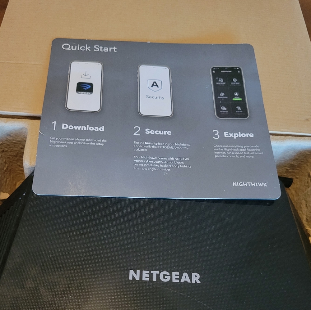 NETGEAR Nighthawk Smart Wi-Fi Router R6700 AC1750 - Picture 5 of 6